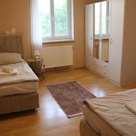 Vienna's Cozy Corner - Charming Familiy Lejlighed Gerasdorf bei Wien